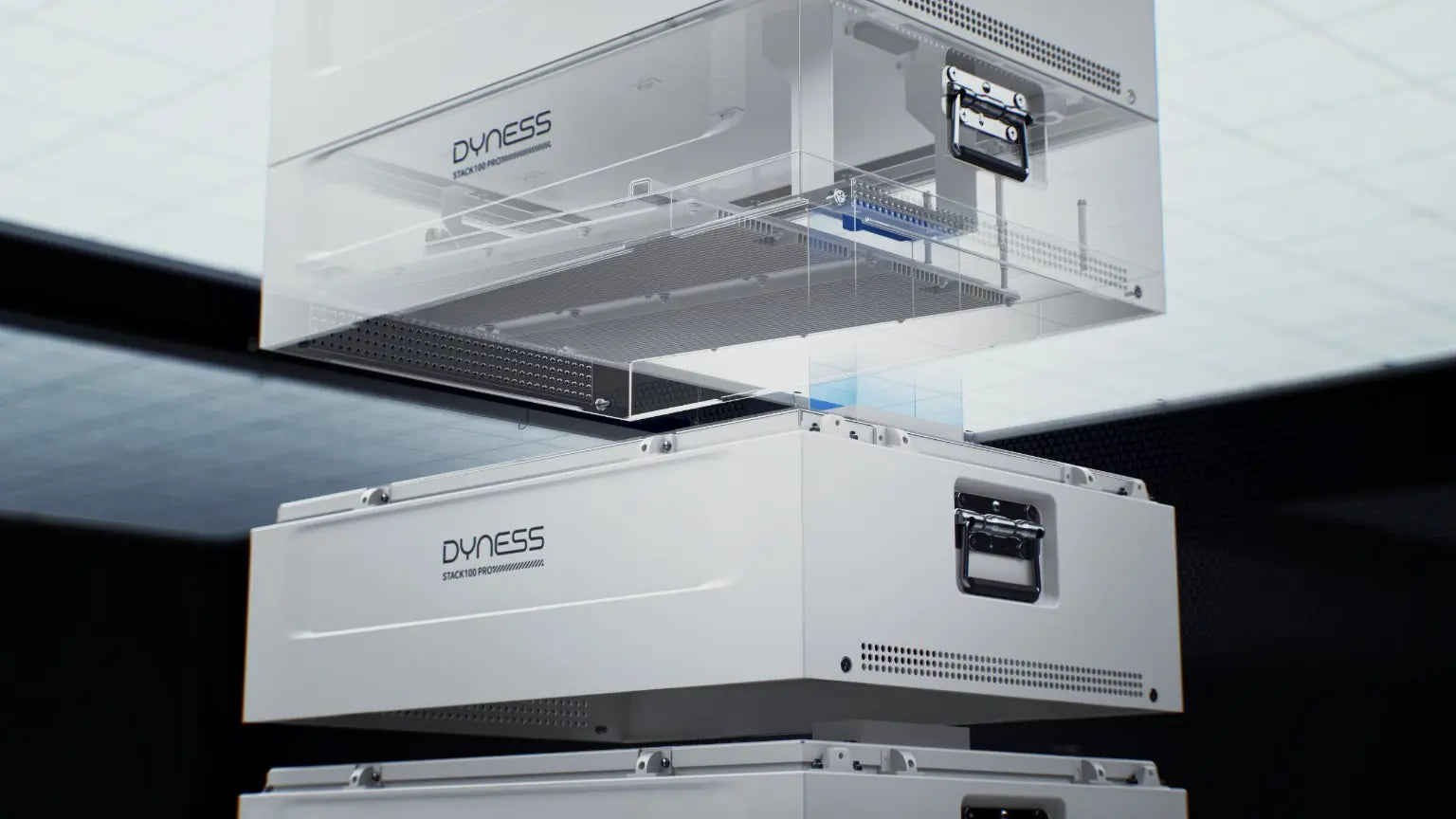 Close view of Dyness STACK100 modular battery construction